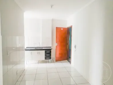 Apartamento com 2 Quartos para alugar, 35m² no Jardim Beatriz, São Paulo