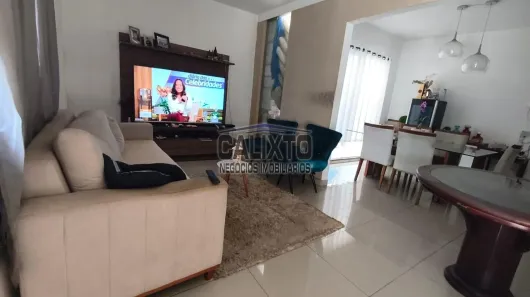 Casa com 3 Quartos à venda, 280m² no Jardim Patrícia, Uberlândia