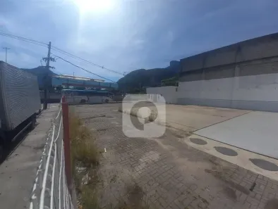 Lote/Terreno à venda, 640m² no Barra da Tijuca, Rio de Janeiro
