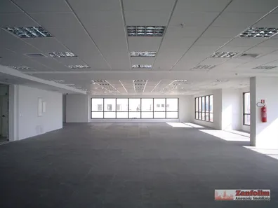 Prédio Comercial para alugar, 1354m² no Alphaville Industrial, Barueri