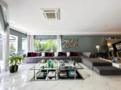 Casa com 3 Quartos à venda, 369m² no Jardim Panorama, São Paulo