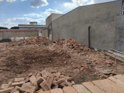 Lote/Terreno à venda, 400m² no Vila Industrial, Campinas