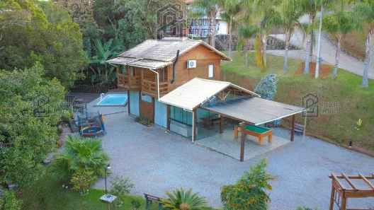 Casa de Condomínio com 2 Quartos à venda, 150m² no , Santo Amaro da Imperatriz