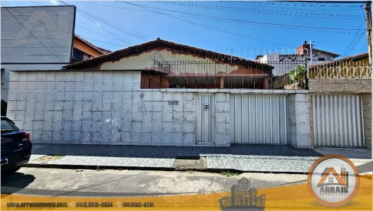 Casa com 4 Quartos à venda, 233m² no Montese, Fortaleza