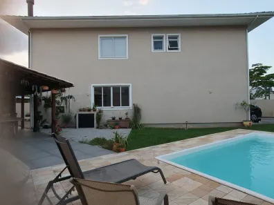 Sobrado com 3 Quartos à venda, 170m² no Cachoeira do Bom Jesus, Florianópolis