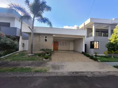Casa de Condomínio com 3 Quartos para alugar, 195m² no Condomínio Residencial Quebec, São Carlos