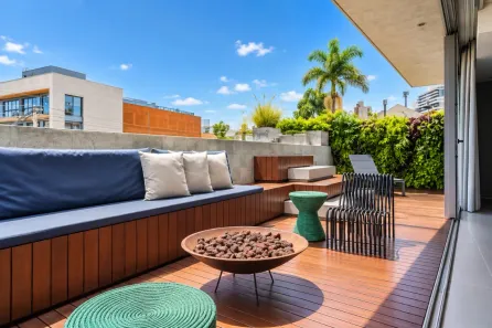 Apartamento com 3 Quartos à venda, 243m² no Três Figueiras, Porto Alegre