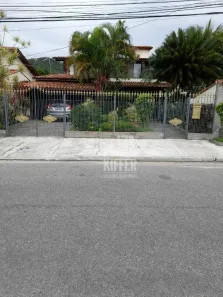 Casa com 6 Quartos à venda, 295m² no Piratininga, Niterói