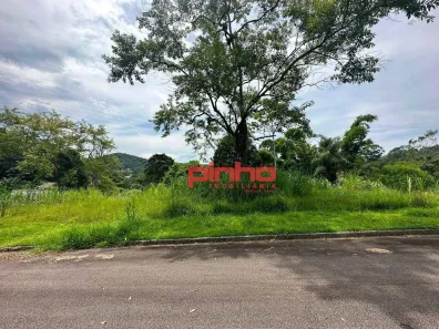 Lote/Terreno à venda, 674m² no Roçado, São José