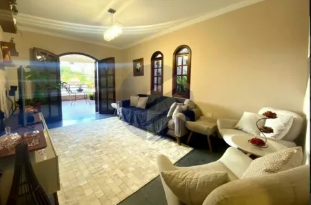 Sobrado com 3 Quartos à venda, 190m² no Jardim Sarah, São Paulo