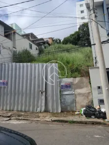 Lote/Terreno à venda, 330m² no São Pedro, Juiz de Fora