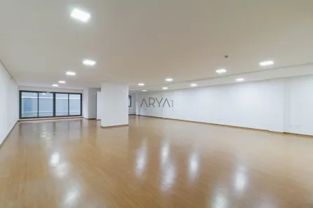 Sala Comercial à venda, 139m² no Cabral, Curitiba