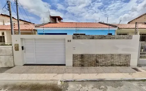 Casa com 3 Quartos à venda, 200m² no Luzia, Aracaju