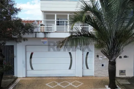 Sobrado com 3 Quartos à venda, 223m² no Pompéia, Piracicaba