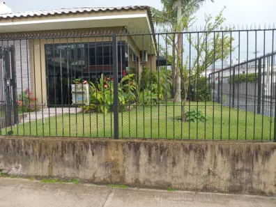 Casa com 3 Quartos à venda, 204m² no Canto, Florianópolis