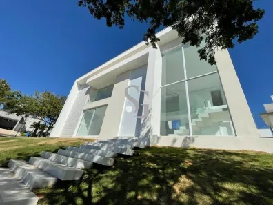 Casa de Condomínio com 4 Quartos à venda, 380m² no Ville Sainte Hélène, Campinas
