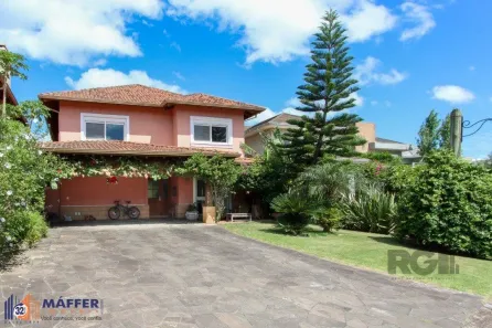 Casa de Condomínio com 4 Quartos à venda, 341m² no Belém Novo, Porto Alegre
