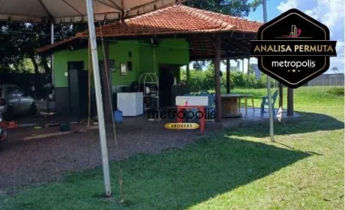 Fazenda/Sítio com 3 Quartos à venda, 150m² no Água do Pavão, Assis