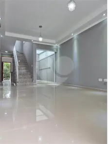 Sobrado com 3 Quartos à venda, 118m² no Vila Pedra Branca, São Paulo