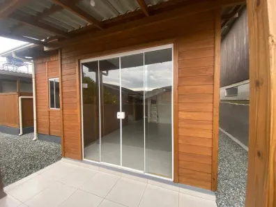 Casa com 2 Quartos para alugar, 10m² no Cidade Nova, Itajaí
