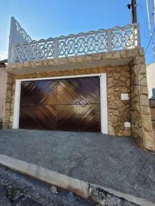 Sobrado com 3 Quartos à venda, 121m² no Jardim Ana Rosa, Suzano