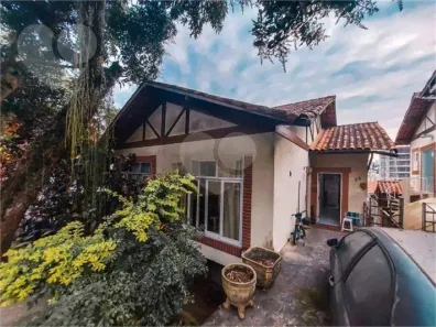 Casa de Condomínio com 4 Quartos à venda, 98m² no Santa Rosa, Niterói