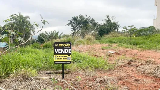 Lote/Terreno à venda, 300m² no Floresta, Estância Velha
