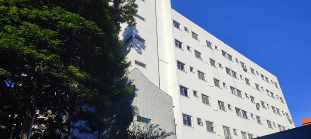 Apartamento com 1 Quarto para alugar, 30m² no Zona 07, Maringá