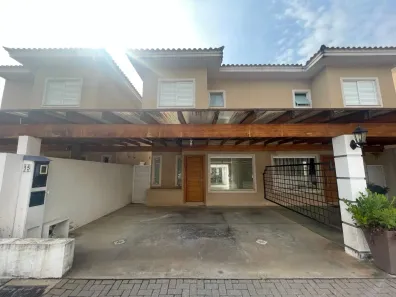 Casa de Condomínio com 3 Quartos para alugar, 123m² no Jardim São Carlos, Sorocaba