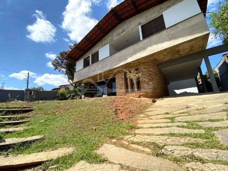 Casa com 5 quartos — Bandeirantes (Pampulha), Belo Horizonte