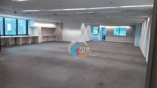 Sala Comercial para venda ou aluguel, 387m² no Pinheiros, São Paulo