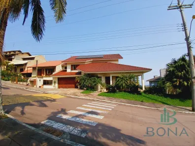 Casa de Condomínio com 3 Quartos à venda, 450m² no Nonoai, Porto Alegre