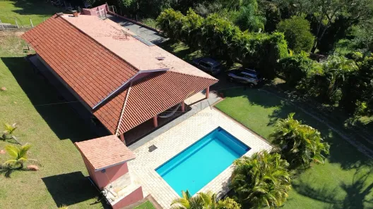 Fazenda/Sítio com 3 Quartos à venda, 200m² no Pouso Alegre, Piracaia