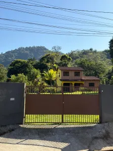 Fazenda/Sítio com 3 Quartos à venda, 100m² no Parque Xerém, Duque de Caxias