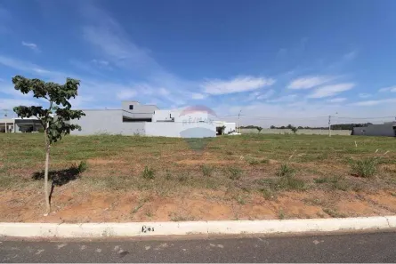 Lote/Terreno à venda, 200m² no Vila Aeronáutica, Araçatuba