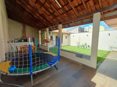 Casa com 3 Quartos à venda, 212m² no Palmeiras de São José, São José dos Campos