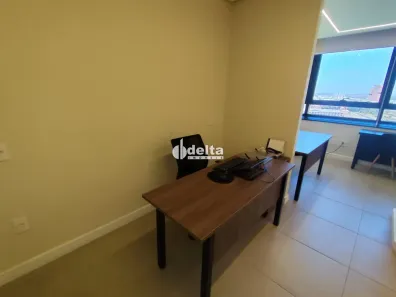 Ponto Comercial para alugar, 37m² no Morada da Colina, Uberlândia