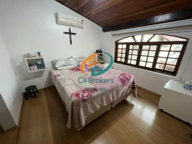 Sobrado com 3 Quartos à venda, 300m² no Jardim Santa Clara, Guarulhos