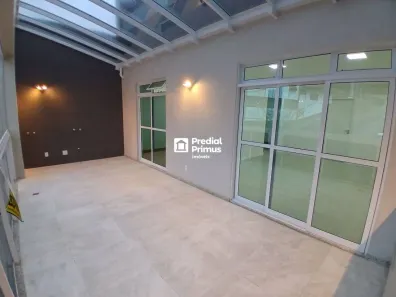 Apartamento com 4 Quartos para alugar, 164m² no Braunes, Nova Friburgo