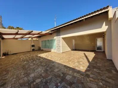 Casa com 3 Quartos à venda, 188m² no Chácara Machadinho II, Americana