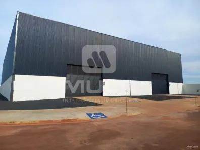 Casa com 1 Quarto para alugar, 750m² no Loteamento Élisson Prieto, Uberlândia