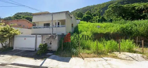 Lote/Terreno à venda, 570m² no Jardim Imbuí, Niterói
