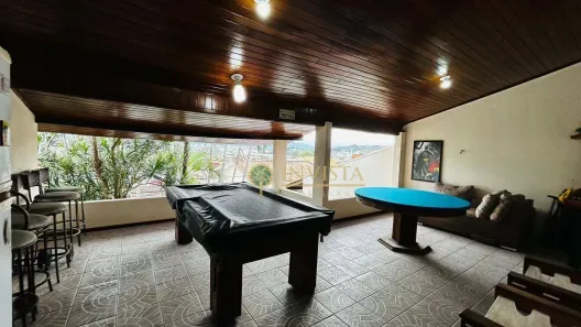 Casa com 3 Quartos à venda, 210m² no Fazenda Santo Antônio, São José