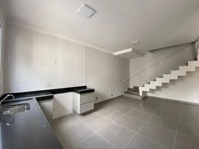 Casa com 2 Quartos à venda, 80m² no Jardim Europa, Uberlândia