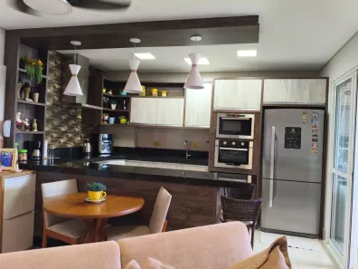 Apartamento com 2 Quartos à venda, 73m² no Zona 07, Maringá