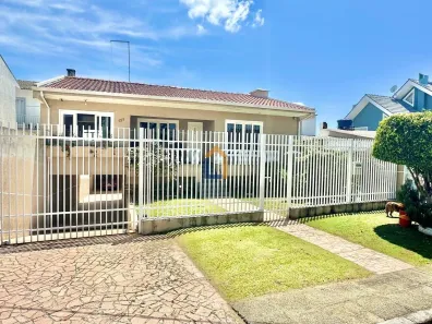 Casa com 5 Quartos à venda, 300m² no Santa Cândida, Curitiba