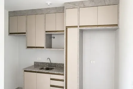 Apartamento com 2 Quartos para alugar, 47m² no Parque Jamaica, Londrina
