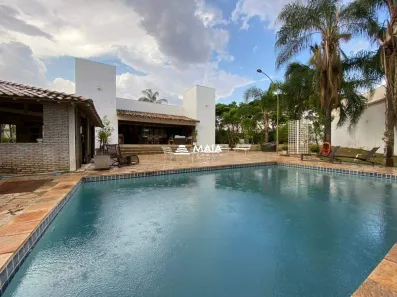Casa de Condomínio com 4 Quartos à venda, 500m² no Jockey Park, Uberaba