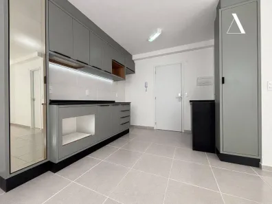 Apartamento com 1 Quarto à venda, 40m² no Costa e Silva, Joinville