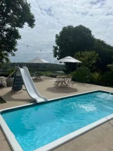 Casa com 3 Quartos à venda, 200m² no , Vila Flor